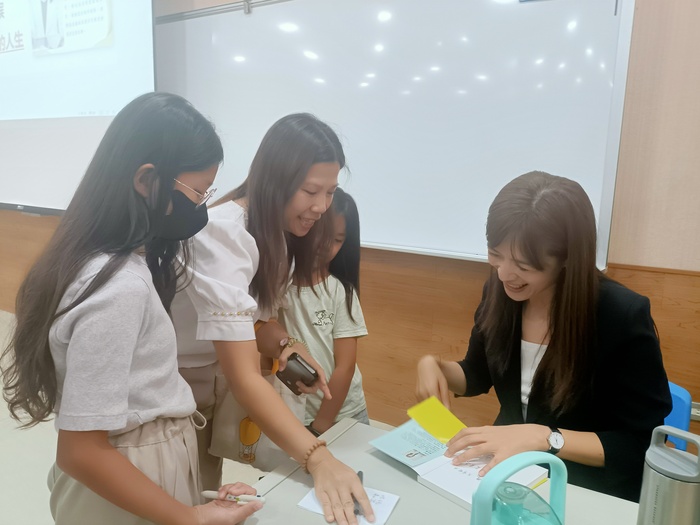 114.10.18 親職講座-自律學習力 陳怡嘉老師圖片