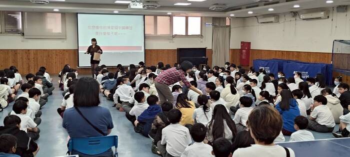 115.03.02六年級升學講座圖片