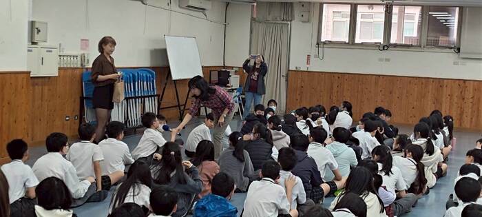 115.03.02六年級升學講座圖片