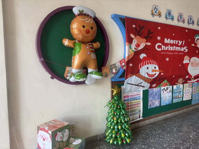 114.12.24家長會聖誕節活動及聖誕快閃圖片