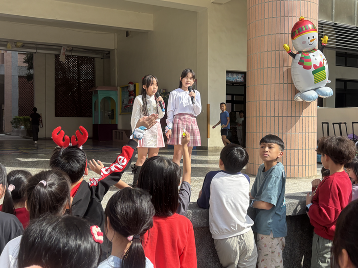 114.12.24家長會聖誕節活動及聖誕快閃圖片