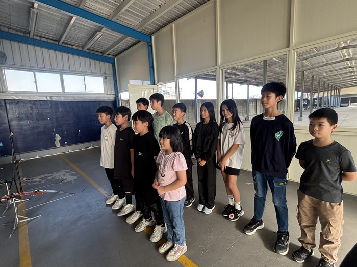 114.12.17國樂團.射箭隊慶功宴圖片