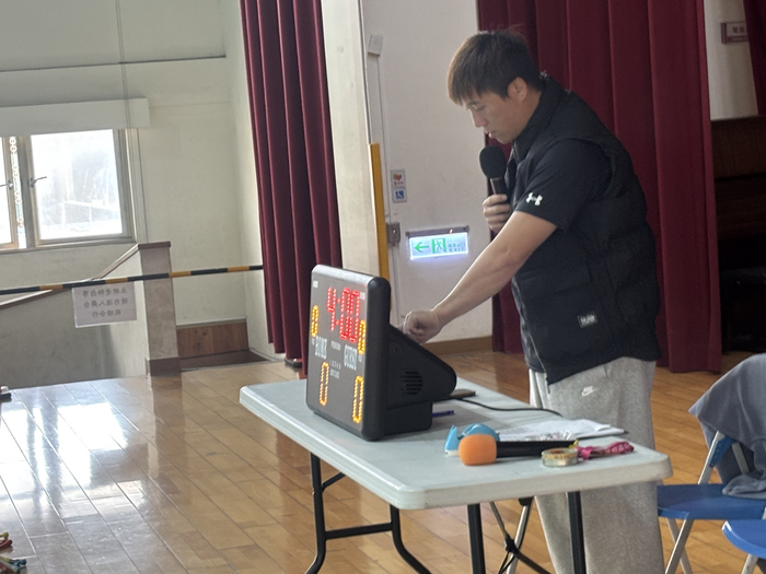 114.12.31全校跳繩比賽圖片