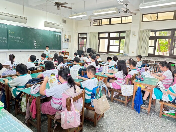 114.09.18身教式晨讀圖片